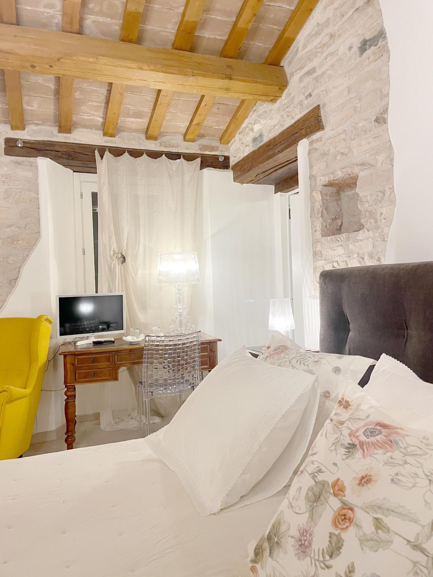Agriturismo "Le Cannelle" Spa & Day Wellness Villa Fossombrone Eksteriør bilde